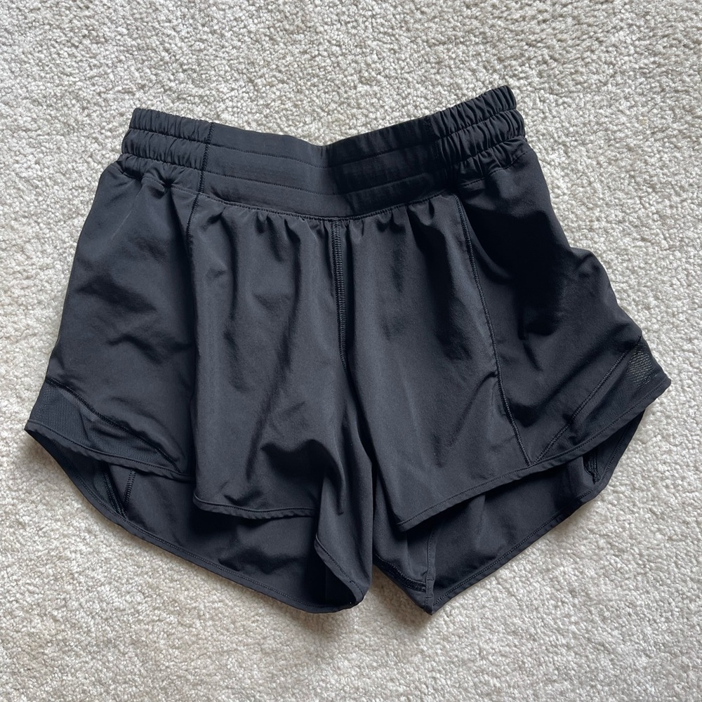 Lululemon hotty hot shorts, worn once, used, 6, black